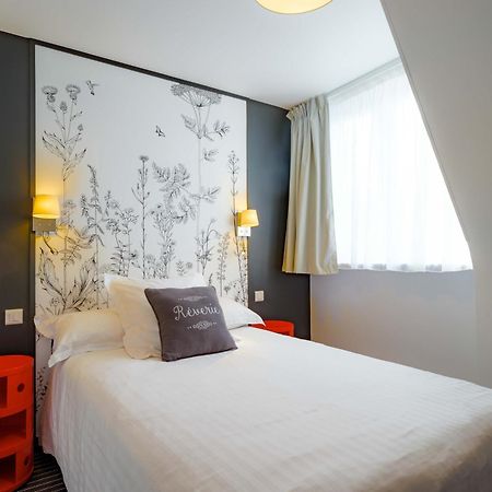 Hotel La Residence Des Artistes รอสกอฟ ภายนอก รูปภาพ
