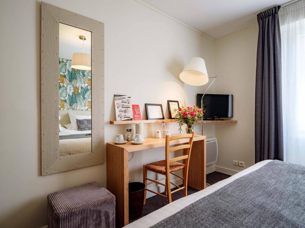 Hotel La Residence Des Artistes รอสกอฟ ภายนอก รูปภาพ