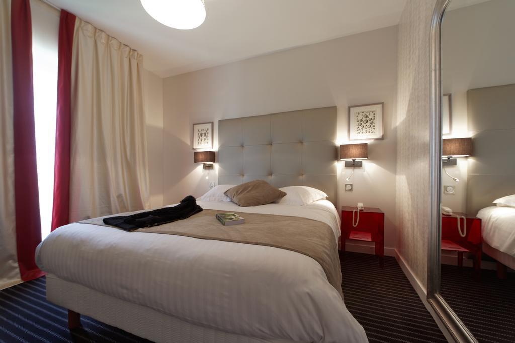 Hotel La Residence Des Artistes รอสกอฟ ห้อง รูปภาพ